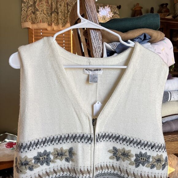 Alfred Dunner Vest Womens Medium Sweater Vest Zipper Ivory Embroidery - Picture 2 of 7
